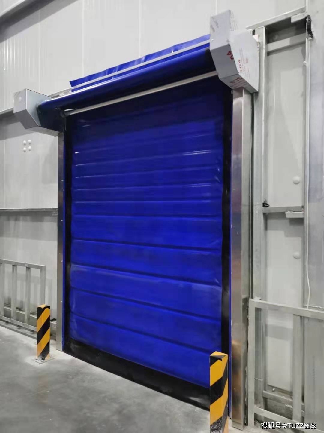 冷鏈倉庫回籠間保溫快速卷簾門:卷簾門