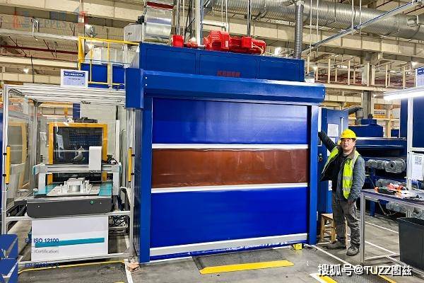 高壓測試工作間聯動控制快速卷簾門:卷簾門